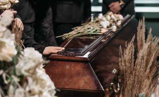 Помощь в организации похорон в Череповце